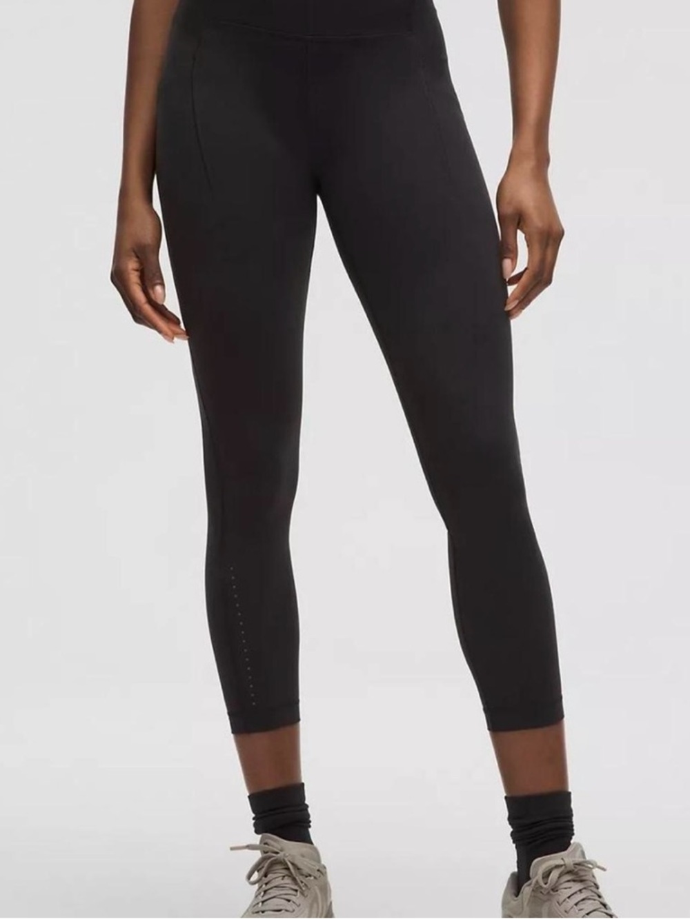 Lululemon Swift Speed High-Rise Tight in Black Sz 6